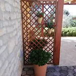 Дом отдыха Casa Mirelia - For Two With Garden And Whirlpool Каштелир