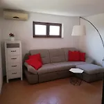 Casa Mirelia - For Two With Garden And Whirlpool * Каштелир
