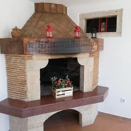 Casa Mirelia - For Two With Garden And Whirlpool Holiday home Kastelir