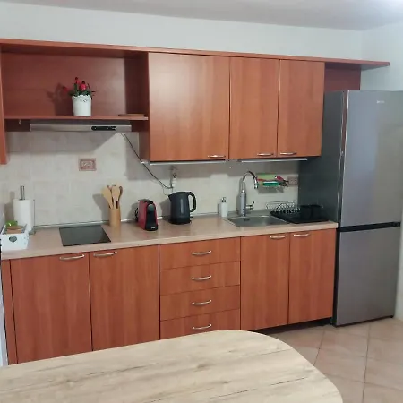 בית נופש Casa Mirelia - For Two With Garden And Whirlpool *